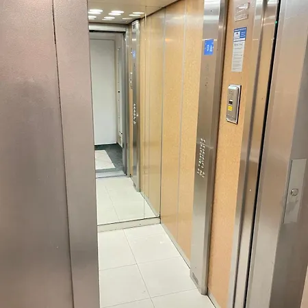 Appartement Sur La Promenade Des Avec Vue Originale A 40 M De La *