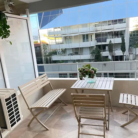 Apartment Sur La Promenade Des Avec Vue Originale A 40 M De La Nice